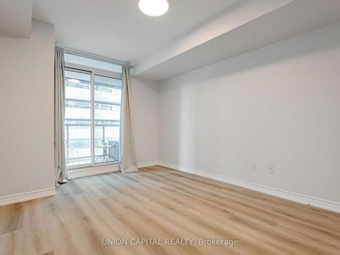 Photo 14 at 1007 - 19 Grand Trunk Crescent, Waterfront Communities C1, Toronto