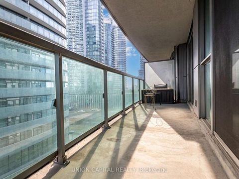 Photo 21 at 1007 - 19 Grand Trunk Crescent, Waterfront Communities C1, Toronto
