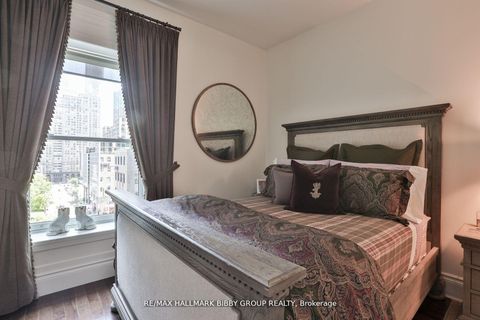 Photo 7 at 520 - 22 Leader Lane, Yonge Corridor, Toronto