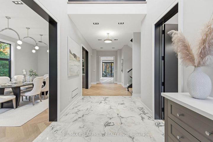 Photo 7 at 1380 Birchwood Heights Drive, Mineola, Mississauga