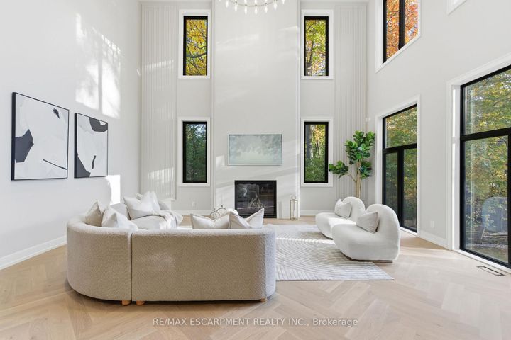 Photo 13 at 1380 Birchwood Heights Drive, Mineola, Mississauga