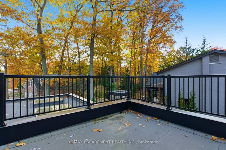 Photo 30 at 1380 Birchwood Heights Drive, Mineola, Mississauga