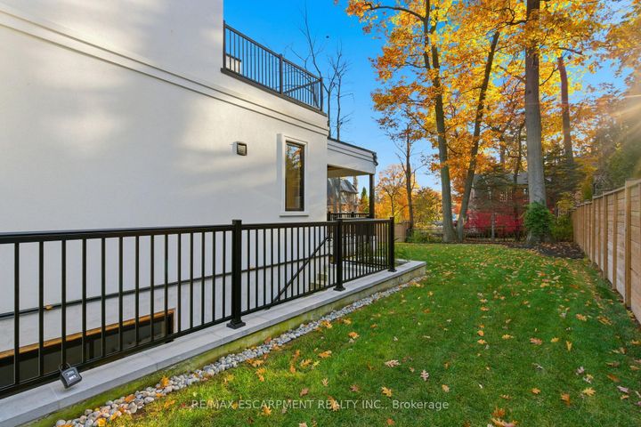 Photo 43 at 1380 Birchwood Heights Drive, Mineola, Mississauga