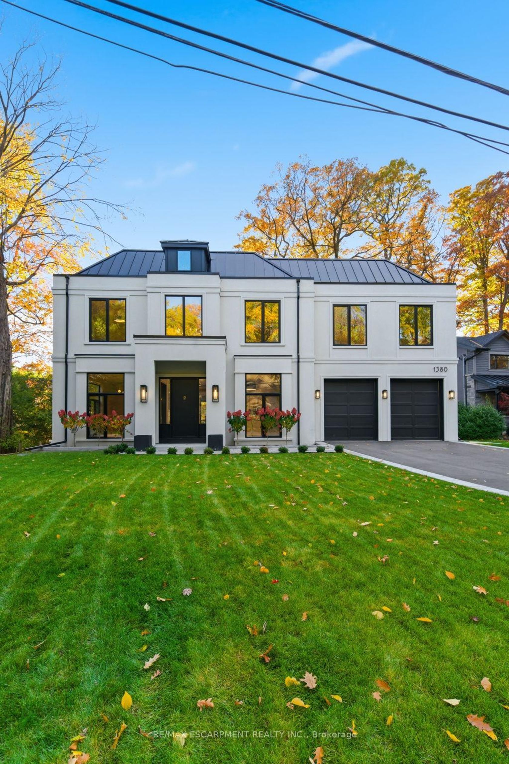 1380 Birchwood Heights Drive, Mineola, Mississauga by Loree Meneguzzi Real Estate 1380 Birchwood Heights Drive, Mineola, Mississauga