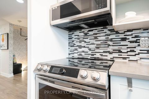 Photo 17 at 202 - 97 Lawton Boulevard, St. Clair, Toronto