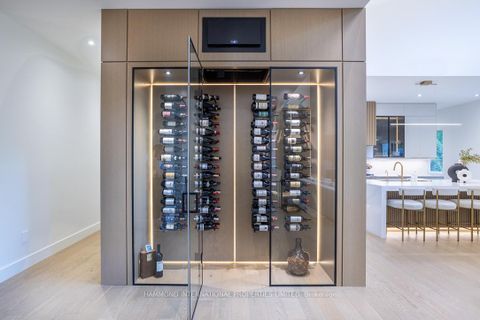 Photo 10 at 14 Penhale Drive, Humber Heights, Toronto