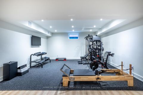 Photo 33 at 14 Penhale Drive, Humber Heights, Toronto