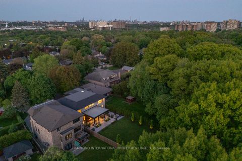 Photo 40 at 14 Penhale Drive, Humber Heights, Toronto
