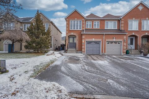 Photo 1 at 80 Giancola Crescent, Maple, Vaughan