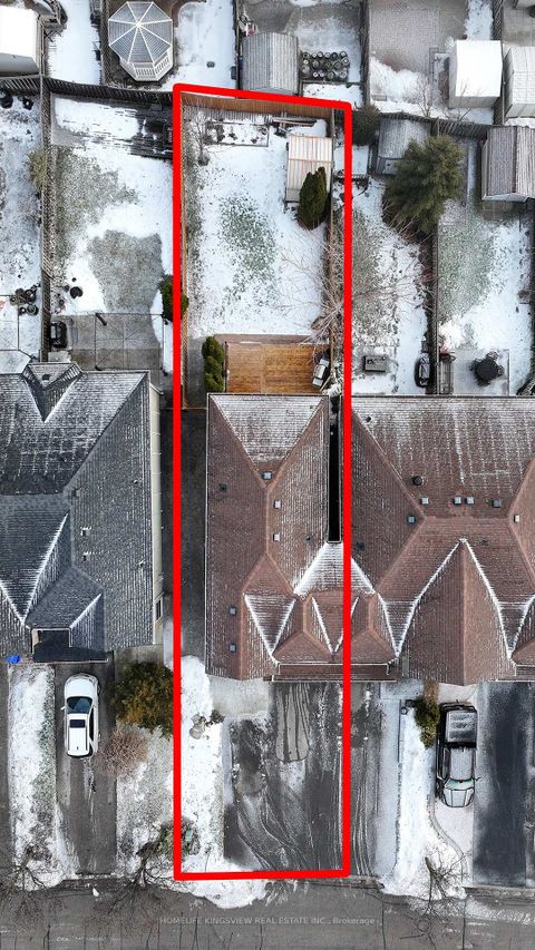 Photo 2 at 80 Giancola Crescent, Maple, Vaughan