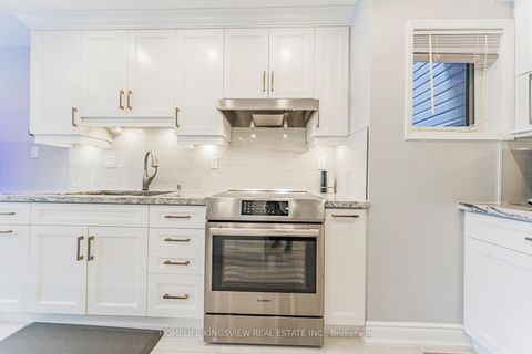 Photo 18 at 80 Giancola Crescent, Maple, Vaughan