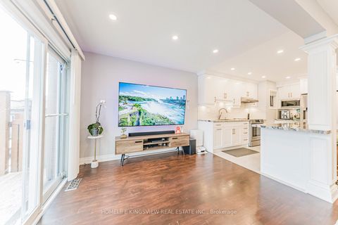 Photo 26 at 80 Giancola Crescent, Maple, Vaughan