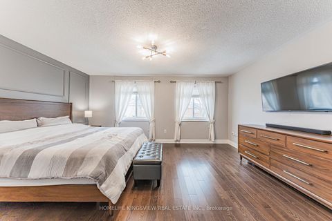 Photo 28 at 80 Giancola Crescent, Maple, Vaughan