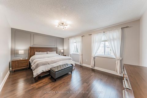 Photo 29 at 80 Giancola Crescent, Maple, Vaughan