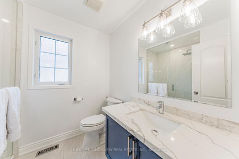 Photo 34 at 80 Giancola Crescent, Maple, Vaughan