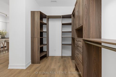 Photo 10 at 301 - 9471 Yonge Street, Observatory, Richmond Hill