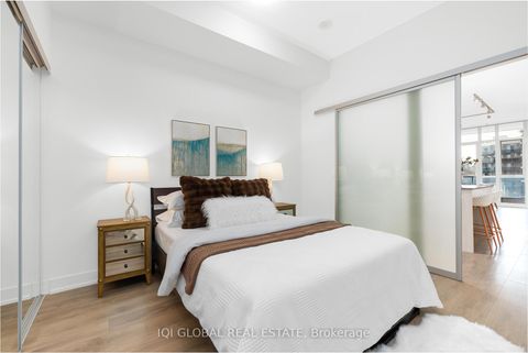 Photo 12 at 301 - 9471 Yonge Street, Observatory, Richmond Hill