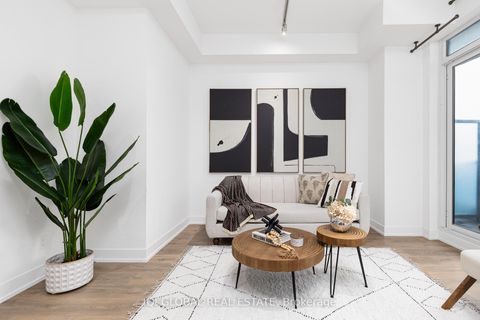 Photo 24 at 301 - 9471 Yonge Street, Observatory, Richmond Hill