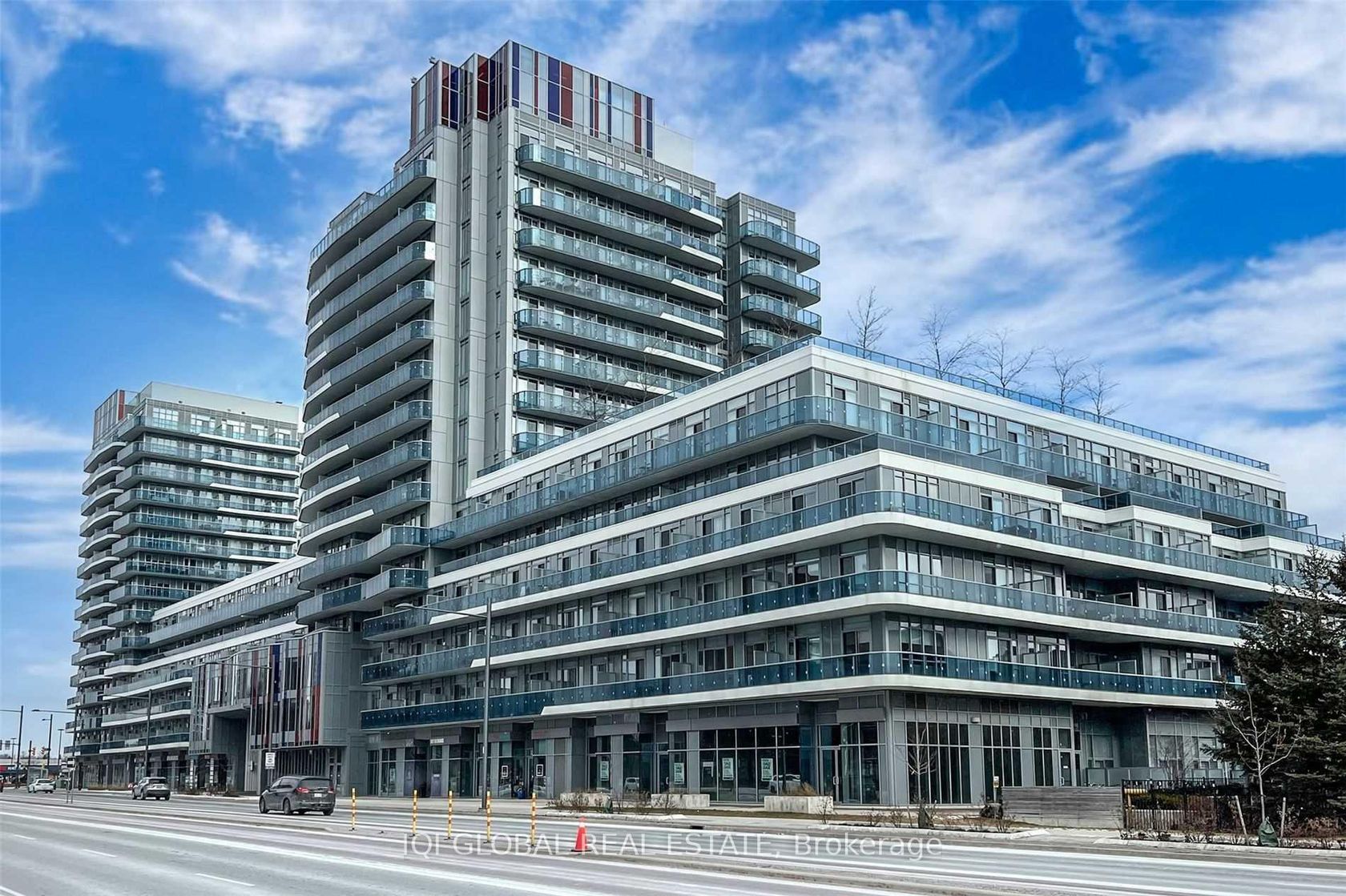 301 - 9471 Yonge Street, Observatory, Richmond Hill photo 5