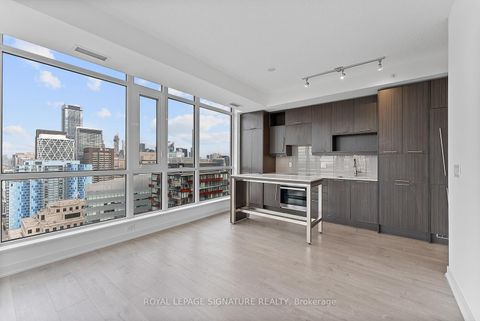 Photo 11 at 2906 - 199 Richmond Street W, Waterfront Communities C1, Toronto