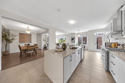 Photo 6 at 3136 Willowridge Path, Rural Pickering, Pickering