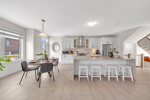 Photo 11 at 3136 Willowridge Path, Rural Pickering, Pickering