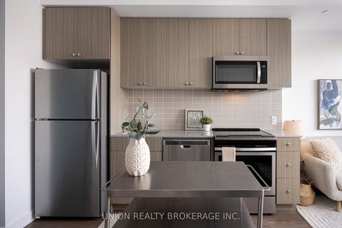 Photo 5 at 211 - 2799 Kingston Rd Road, Cliffcrest, Toronto