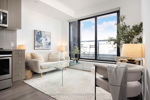 Photo 8 at 211 - 2799 Kingston Rd Road, Cliffcrest, Toronto