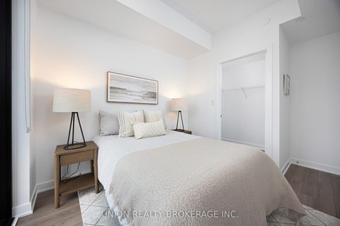 Photo 19 at 211 - 2799 Kingston Rd Road, Cliffcrest, Toronto