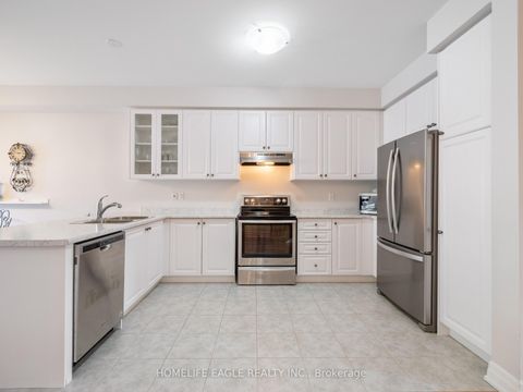 Photo 6 at 20 Vantage Loop, Woodland Hill, Newmarket