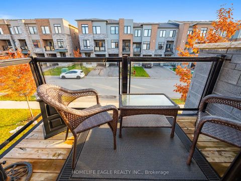 Photo 16 at 20 Vantage Loop, Woodland Hill, Newmarket