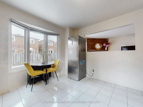 Photo 12 at 4 Treerun Avenue, Steeles, Toronto