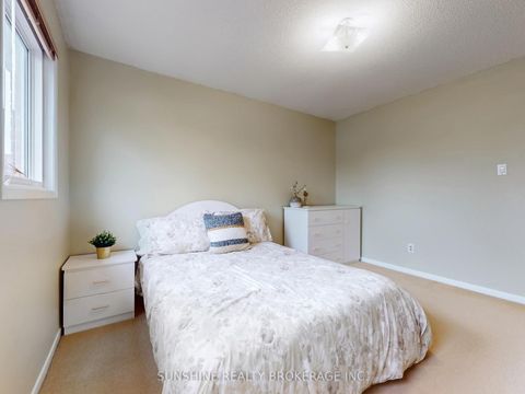 Photo 20 at 4 Treerun Avenue, Steeles, Toronto