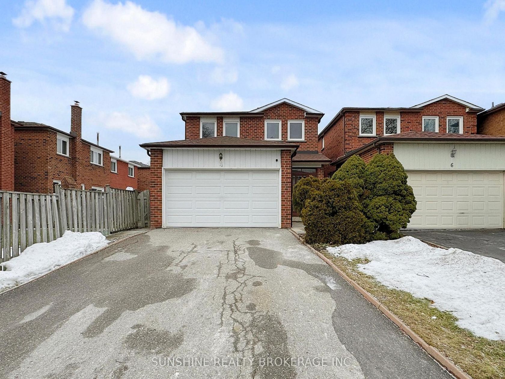 4 Treerun Avenue, Steeles, Toronto 