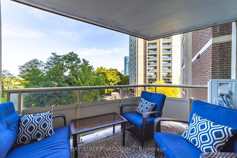Photo 18 at 403 - 980 Broadview Avenue, Broadview North, Toronto