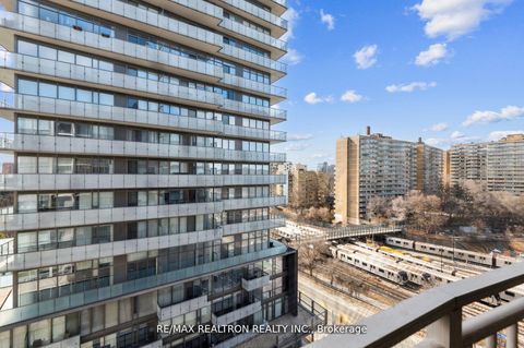 Photo 12 at 906 - 18 Merton Street, Mount Pleasant West, Toronto