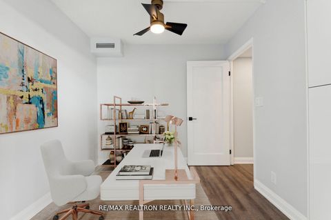 Photo 29 at 906 - 18 Merton Street, Mount Pleasant West, Toronto