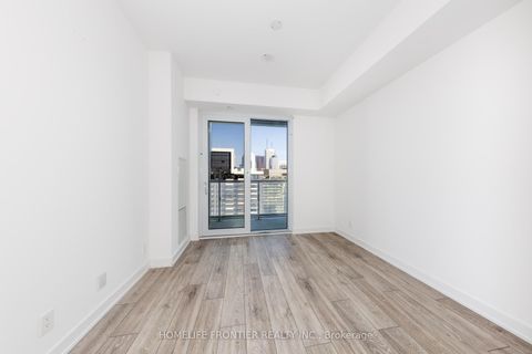 Photo 11 at 4702 - 108 Peter Street, Waterfront Communities C1, Toronto