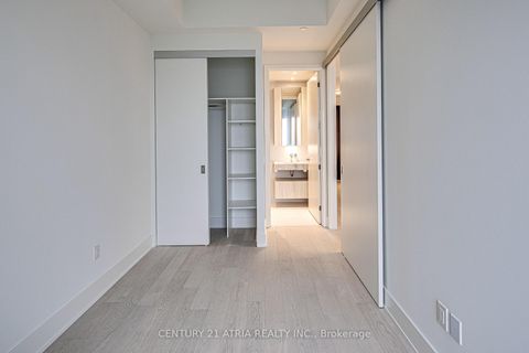 Photo 7 at 6303 - 11 Yorkville Avenue, Annex, Toronto