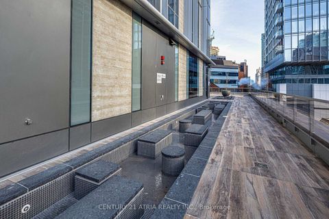 Photo 30 at 6303 - 11 Yorkville Avenue, Annex, Toronto