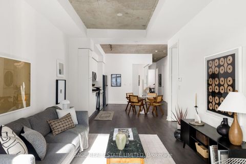 Photo 17 at 516 - 399 Adelaide Street W, Waterfront Communities C1, Toronto