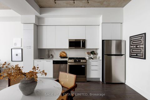 Photo 22 at 516 - 399 Adelaide Street W, Waterfront Communities C1, Toronto