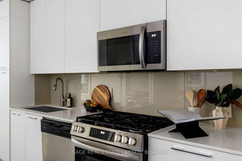 Photo 24 at 516 - 399 Adelaide Street W, Waterfront Communities C1, Toronto