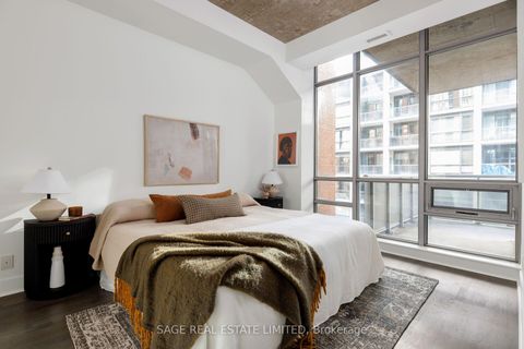 Photo 25 at 516 - 399 Adelaide Street W, Waterfront Communities C1, Toronto