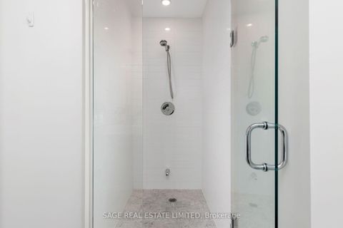 Photo 34 at 516 - 399 Adelaide Street W, Waterfront Communities C1, Toronto