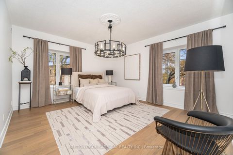 Photo 10 at 304 - 30 Anglesey Boulevard, Humber Valley, Toronto