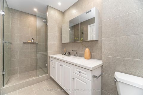 Photo 12 at 304 - 30 Anglesey Boulevard, Humber Valley, Toronto