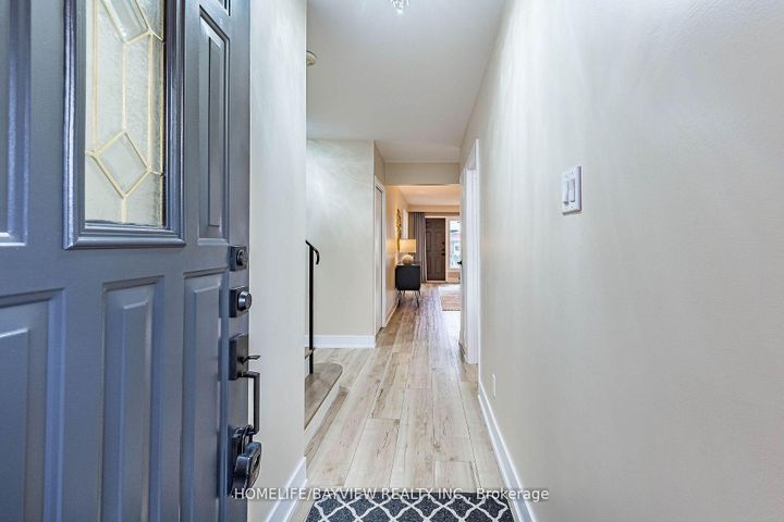 Photo 5 at 55 Greenbush Road, Newtonbrook West, Toronto