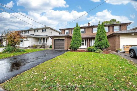 Photo 1 at 55 Greenbush Road, Newtonbrook West, Toronto