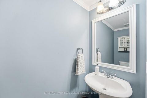 Photo 14 at 55 Apple Tree Crescent, Uxbridge